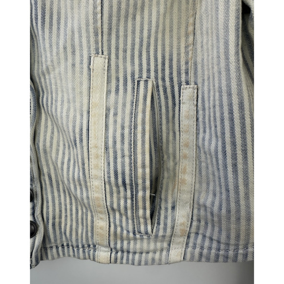 Free People Distressed Factory Bleached Out Indigo Cassie Jacket Crop Medium - Picture 15 of 16
